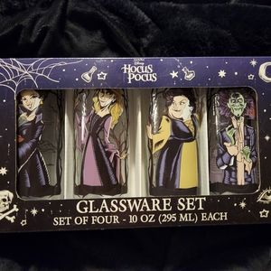 Disney Hocus Pocus Glass set.
